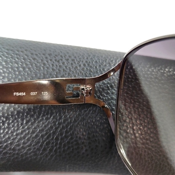 Fendi Women\'s Oversized Silver Metal Sunglasses main image 5